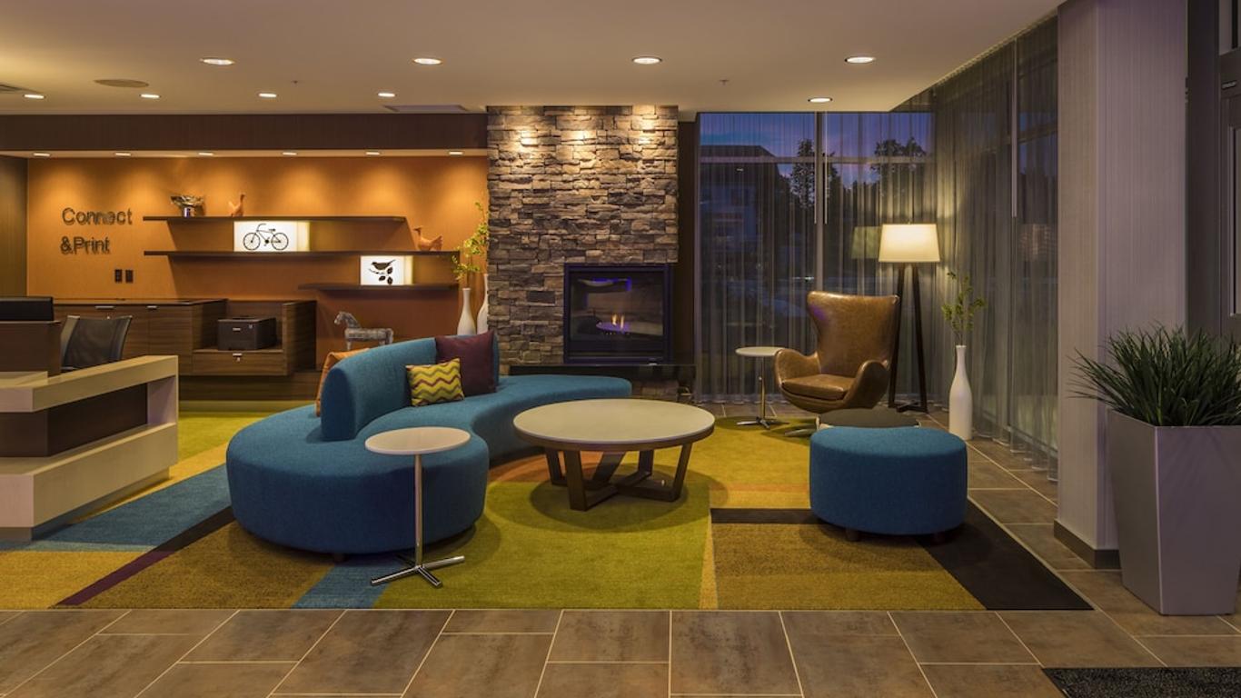 Fairfield Inn & Suites by Marriott Pittsburgh North/McCandless Crossing