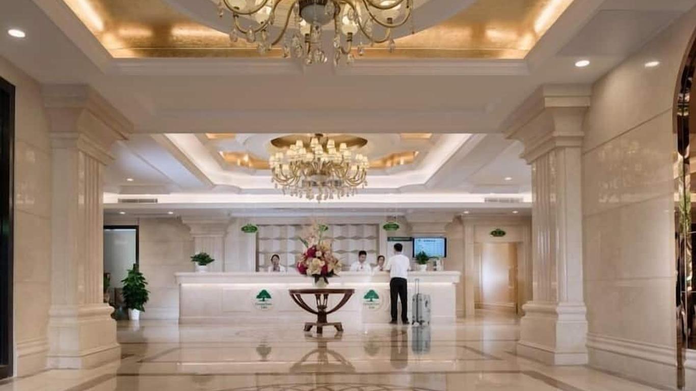 Greentree Inn Guangdong Shenzhen Dongmen Business Hotel