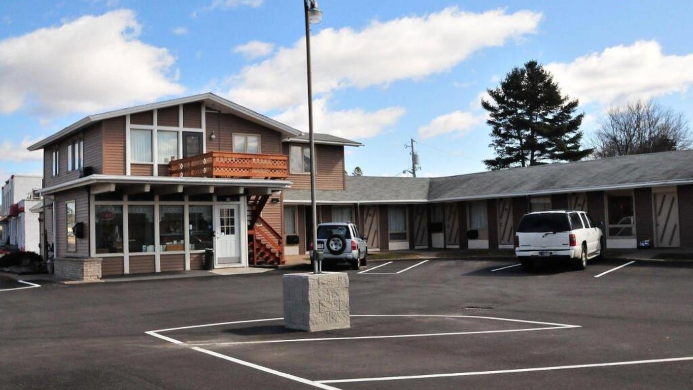 Budget Host Inn Iron Mountain