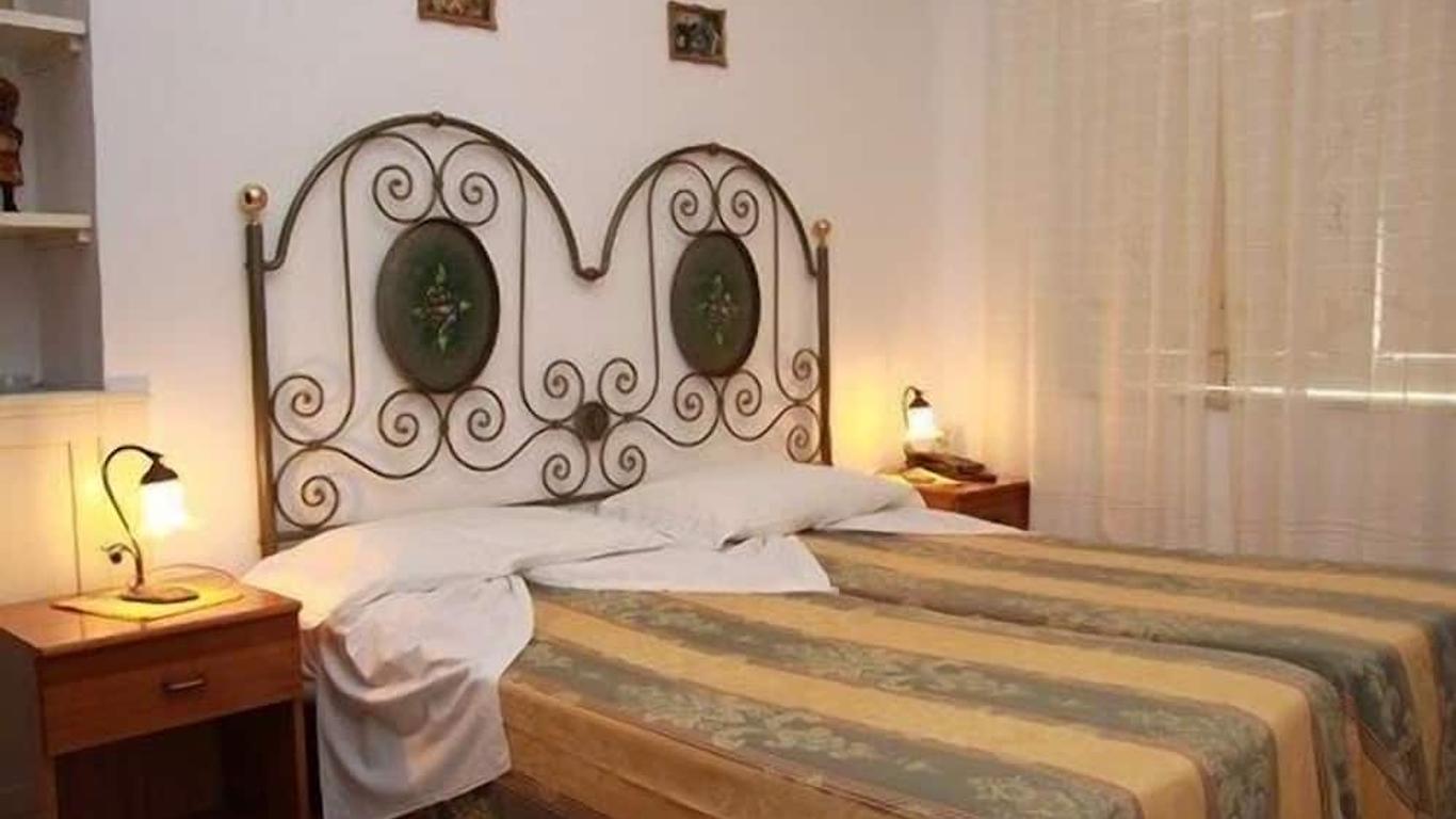 Taormina Garden Hotel