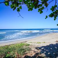 Makanas Beach Bungalows