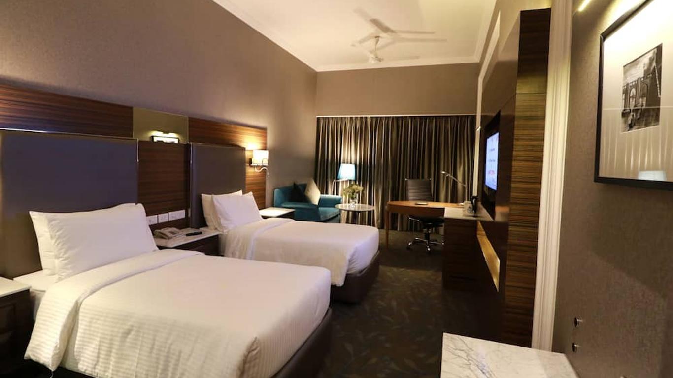 The Piccadily Hotel Chandigarh