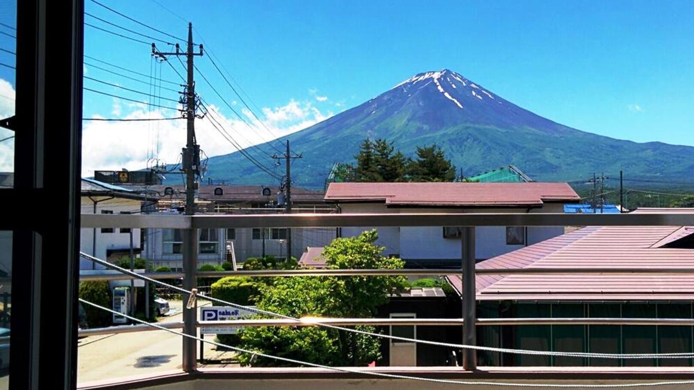 K's House Fuji View - Travelers Hostel