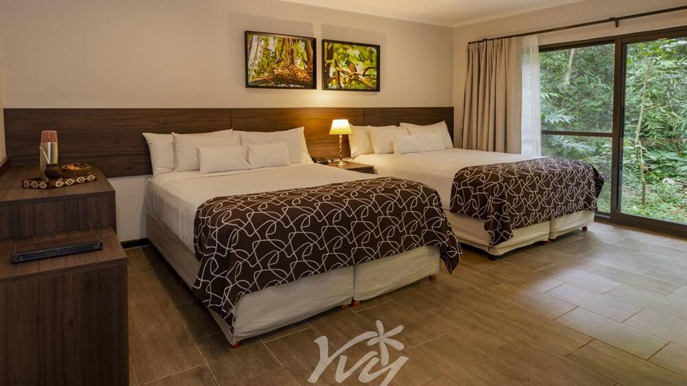 Yvy Hotel de Selva