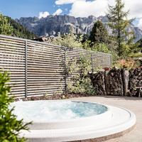 Boutique Hotel Nives - Luxury & Design in the Dolomites