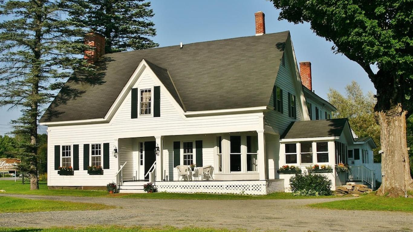 The Lincoln Inn & Restaurant At The Covered Bridge