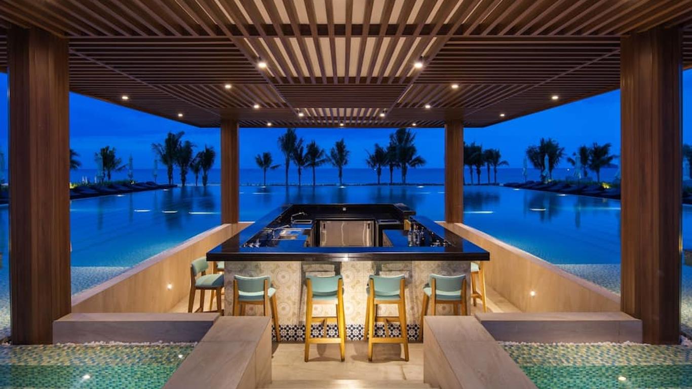 Flc Luxury Resort Quy Nhon